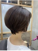 ショートボブ