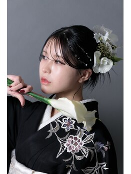 ジャムスタイリングハウス(JAM STYLING HOUSE)の写真/[北新地/ヘアセット・着付・メイク]着物レンタルもやってます♪モデルを担当するプロの技術力にお任せ！
