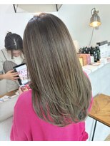 アーブルポンテ(ARBRE ponte)&nbsp;ブリーチデザインカラーベージュカラー髪質改善トリートメント