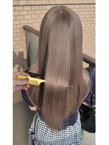 ジル バイ ジゼル 博多店(JILL by GiseL) ミルクティーベージュ