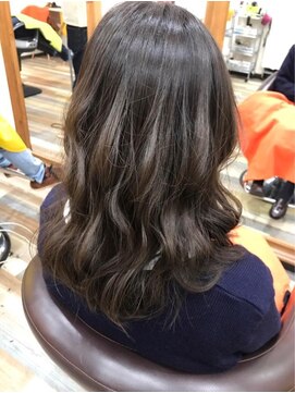 カットハウス エムジー 高石店(Cut House MG) 波ウェーブスタイル