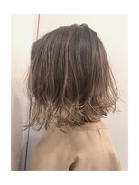 ビーダッシュアヴェダ(B dash AVEDA) グレージュミディアム