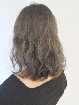 ミラリー 横浜(Mirareee) アフロート綱川 ◎小顔 無造作カール ボブディ丸みショート横浜