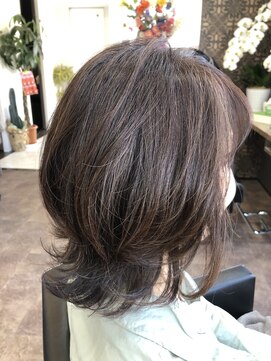 サロンドジュネ(salon de JUNE) 大人可愛い☆ナチュラル系外ハネ