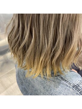 ニューヨークニューヨーク 守口店(NYNY) 裾カラーイエロー