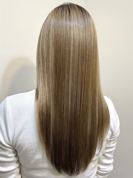 リリー シブヤ(Lilly shibuya) 【Lilly渋谷】#髪質改善#ミルクティー#水素トリートメント