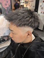 スパークスヘア(Sparks hair)&nbsp;頭イケメンになりたいでしょ？　まずは俺に任せな！