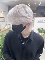 オリビアヘアー(OLIVIA HAIR) WHITE