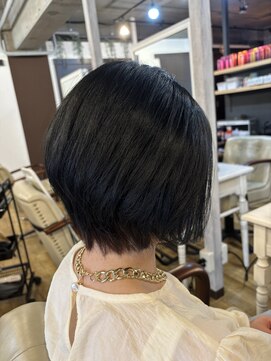 ラシクベル(Lashiku Belle) ボブレイヤー