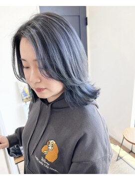 アーブル ヘアーアンドメイク(ARBRE) レイヤーカットダブルカラーラベンダーアッシュ