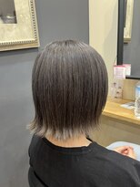 アルター(aL ter)&nbsp;アッシュグレー［アンブレラカラー/こなれミディ/イメチェン］