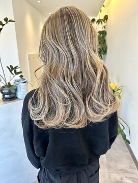 フェーディン(fa/din) バレイヤージュジンジャーベージュ