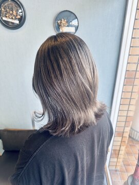 シャトン(chaton) シルバーアッシュ/ブリーチ/ボブ