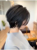 美人シルエットショートヘア