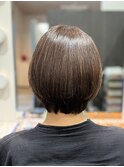 ショートボブ