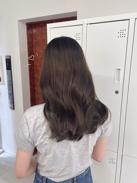 ヌーヴェル(nouvelle) ブラウンカラー/赤みの少ないブラウン/透明感カラー