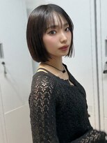 シェノン 梅田(CHAINON)&nbsp;厚みのない切りっぱなしボブ