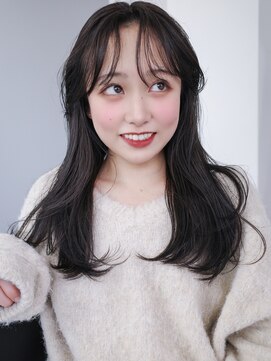 暗髪 グレージュ ブリーチなし アッシュグレー 透明感 就活 実習