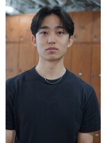 レーヴス(REVES)&nbsp;刈り上げショートセンターパート