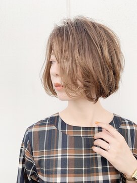 ルーファス 恵比寿 渋谷(Ruufus) 大人の甘めAラインボブ【Ruufus恵比寿渋谷】314ｂ8