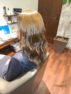 シー 東橋良店(She) ロングスタイル　ツヤ　30代、40代、50代