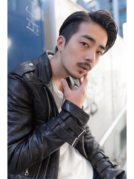 イオ 本厚木(io) 七三かきあげメンズカットビジネス黒髪ニュアンスパーマ