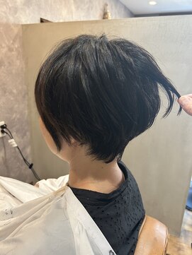 エル(ell) くびれショートスタイル