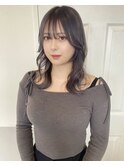 透けるグレージュ