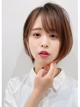 アイビー(ivy) 小顔ショートボブナチュラルインナーカラーミニボブ20代30代40代