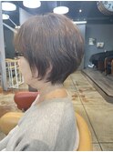 ショートボブ
