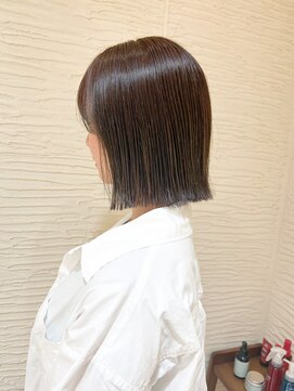 モリオ フロム ロンドン サッポロファクトリー店(morio FROM LONDON) 【morio】札幌ボブ ぱつっと切りっぱなしボブ