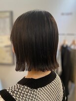 ジエクト ヴィシア(The Ect VIXIA)&nbsp;切りっぱなしボブ/刈り上げボブ/くすみベージュ