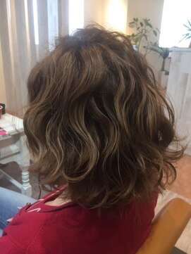 ラサ サヤン ヴィラ(Rasa Sayang Villa) ゆるふわカール