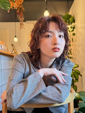 ファボ(favo.) ゆるウェーブミディウルフ