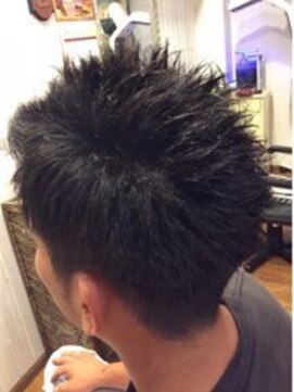 ブルーベリー(Blue Berry) 王道ツーブロックスタイル