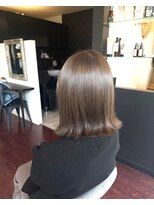 ローレン(LOREM)&nbsp;似合わせカット人気のグレージュカラー2.5