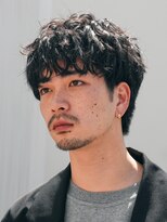 レタッチバイフィフス(RETOUCH by fifth)&nbsp;原宿メンズパーマルーズパーマシャドウパーマセンターパート緩め