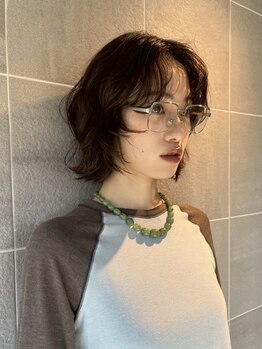 リベルタ 下北沢(liberta)の写真/ミリ単位までこだわるlibertaの顔周りカットは小顔バランスを引き出し、あなたらしさを際立たせます。