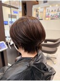 ハンドブローで毛流れしっかり大人ショートボブ
