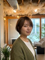 ホロル(horol)&nbsp;前下がりラインのショートボブ