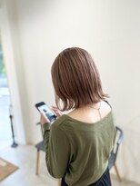ヒュー(HUE)&nbsp;ベージュなシアーカラー