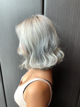 トリコ心斎橋(trico) 外国人風クリアホワイトブロンド×ノアセミディ