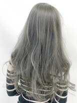 トリニティ(trinity)&nbsp;濃いめアッシュカラーグレージュ☆ロングナチュラル