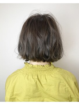 キャラ 池袋本店(CHARA) 巻かなくても可愛い3Dローライトミニボブ【キャラ池袋/三戸】＊