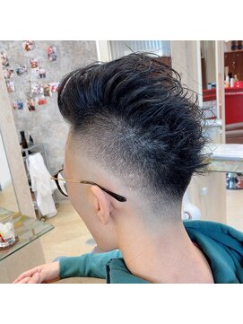 スーペリオル(Superior) お洒落モヒカン