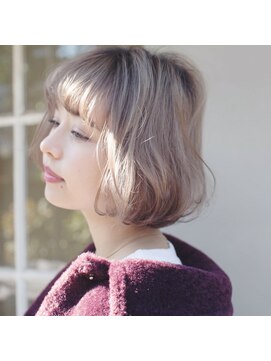 ミット バイ ツリー 吉祥寺(mit by tree) プラチナとろみホワイトグレージュカールボブ