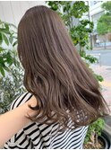 スモーキーベージュ