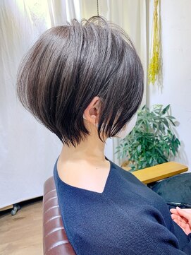 アヴァロン(AVALON) 【30代40代】横顔美人な絶壁解消ショートパーマ「永田カズヤ」