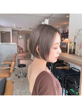 ウニコ(unico.) 【unico.】可愛いボブ・アゴラインボブ・ミルクティーベージュ