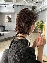 イシ(isi)&nbsp;ミディアムボブ